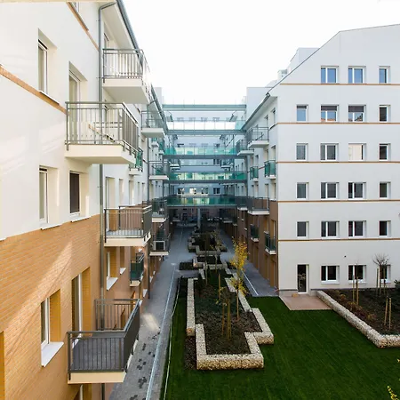 배가본드 코르빈 부다페스트