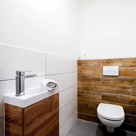 Vagabond Corvin Apartmán *